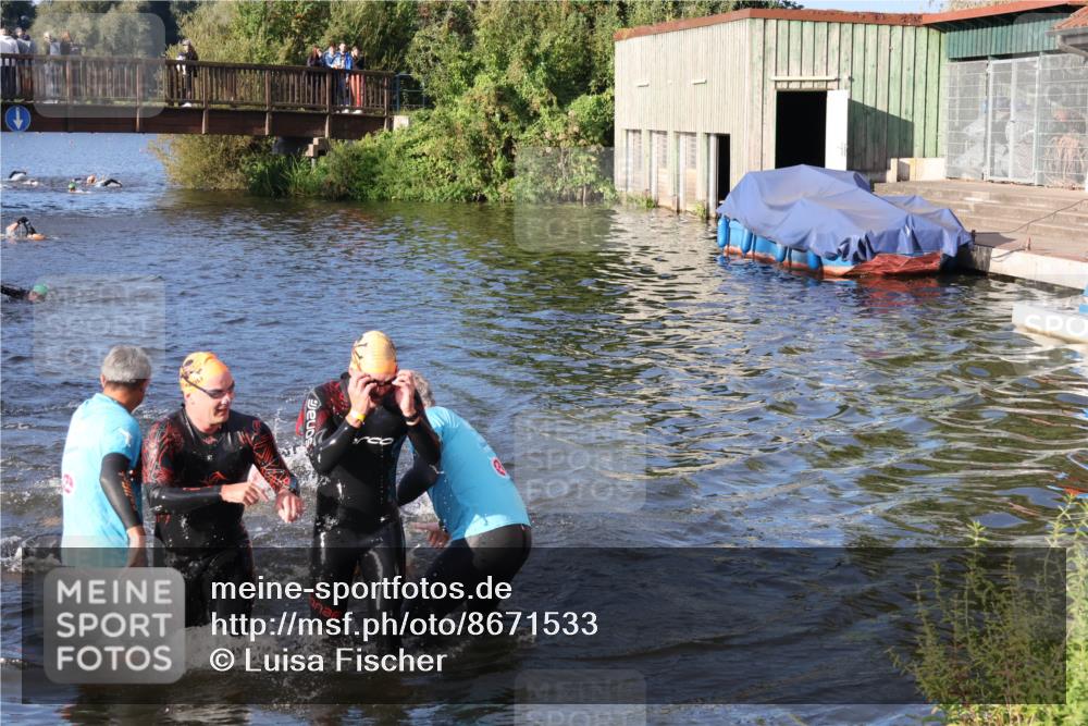 31.08.2025 - Elbe Triathlon Hamburg Luisa Fischer http://msf.ph/oto/8671533 31.08.2025 08:31:35 Schwimmen 169, 180, 189, 208, 211, 227 meine-sportfotos.de