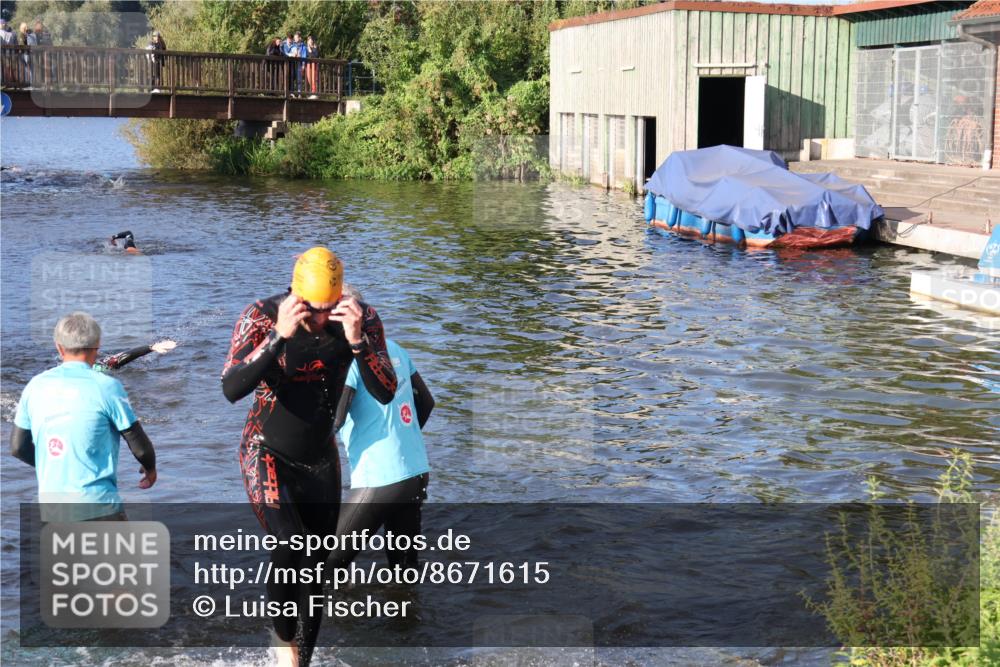 31.08.2025 - Elbe Triathlon Hamburg Luisa Fischer http://msf.ph/oto/8671615 31.08.2025 08:31:46 Schwimmen 182, 189, 207 meine-sportfotos.de