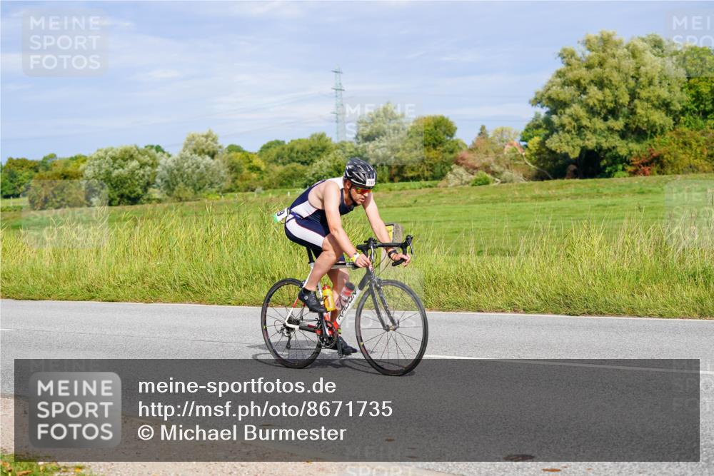 31.08.2025 - Elbe Triathlon Hamburg Michael Burmester http://msf.ph/oto/8671735 31.08.2025 10:03:32 Radfahren 419, 466, 609, 657, 749 meine-sportfotos.de