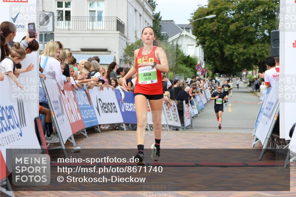 31.08.2025 - 21. Blankeneser Heldenlauf Strokosch-Dieckow http://msf.ph/oto/8671740 31.08.2025 10:53:12 Ziel 3636 meine-sportfotos.de