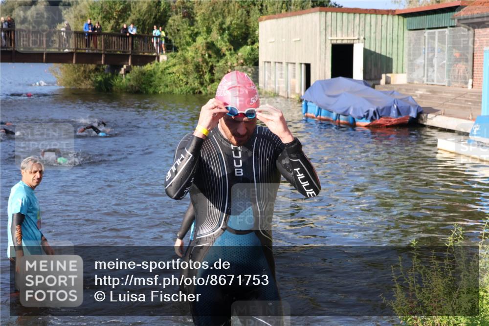 31.08.2025 - Elbe Triathlon Hamburg Luisa Fischer http://msf.ph/oto/8671753 31.08.2025 08:32:19 Schwimmen 185 meine-sportfotos.de