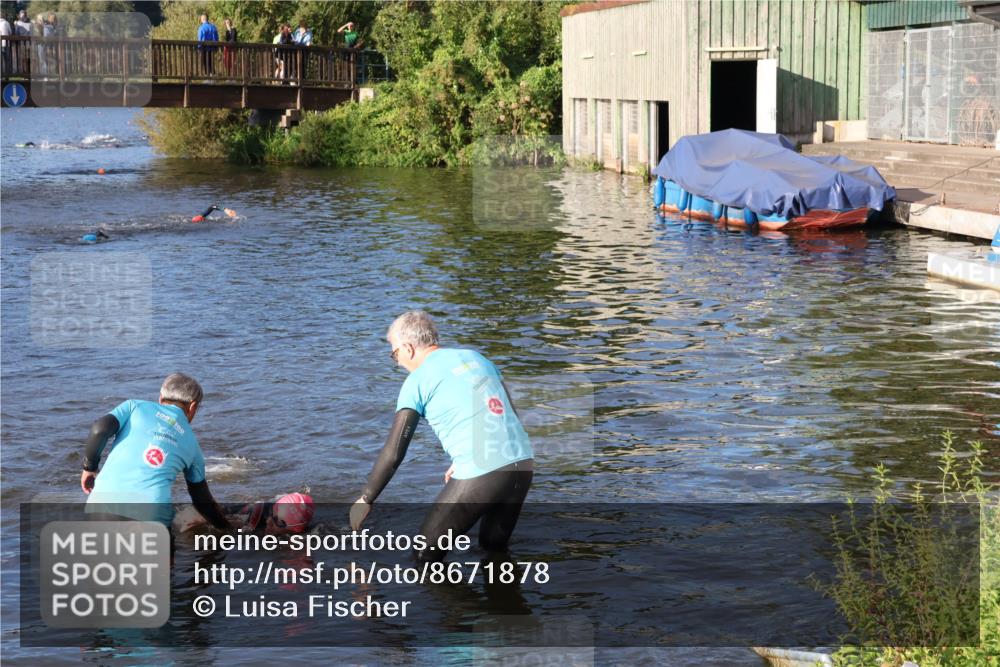 31.08.2025 - Elbe Triathlon Hamburg Luisa Fischer http://msf.ph/oto/8671878 31.08.2025 08:33:06 Schwimmen 192 meine-sportfotos.de