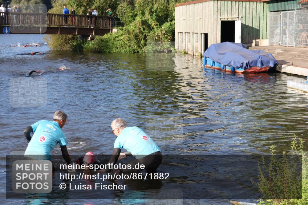31.08.2025 - Elbe Triathlon Hamburg Luisa Fischer http://msf.ph/oto/8671882 31.08.2025 08:33:06 Schwimmen 192 meine-sportfotos.de