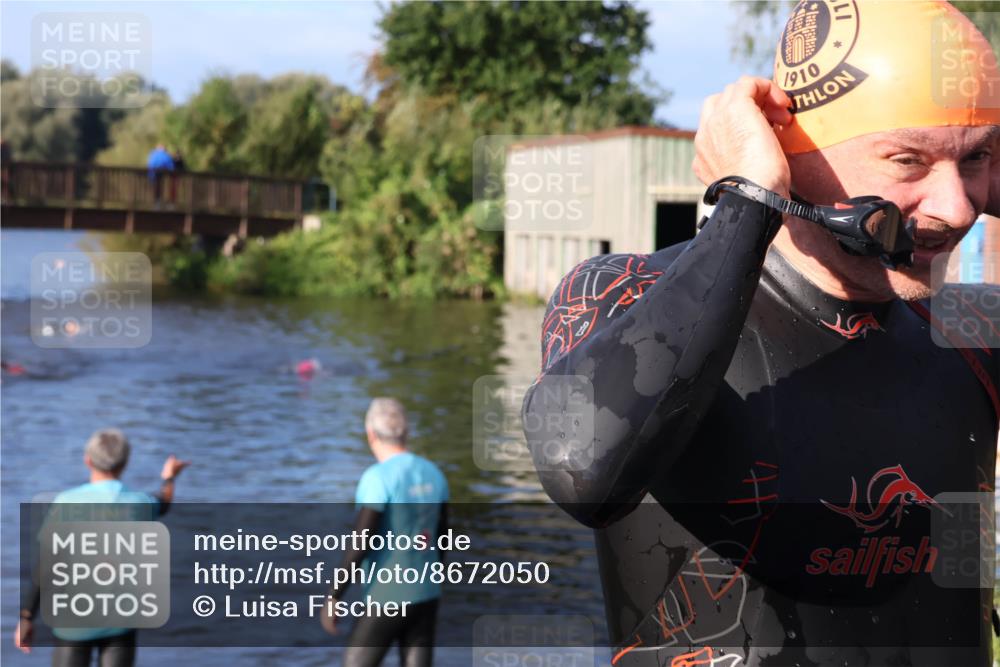 31.08.2025 - Elbe Triathlon Hamburg Luisa Fischer http://msf.ph/oto/8672050 31.08.2025 08:34:02 Schwimmen 168 meine-sportfotos.de