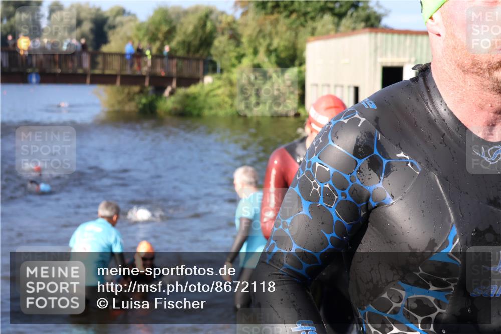 31.08.2025 - Elbe Triathlon Hamburg Luisa Fischer http://msf.ph/oto/8672118 31.08.2025 08:34:29 Schwimmen 175, 193, 199, 212, 239 meine-sportfotos.de