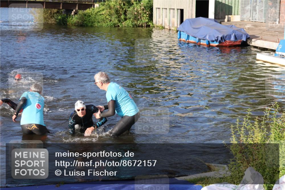 31.08.2025 - Elbe Triathlon Hamburg Luisa Fischer http://msf.ph/oto/8672157 31.08.2025 08:34:37 Schwimmen 175, 179, 197, 212 meine-sportfotos.de
