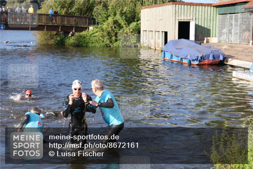 31.08.2025 - Elbe Triathlon Hamburg Luisa Fischer http://msf.ph/oto/8672161 31.08.2025 08:34:37 Schwimmen 175, 179, 197, 212 meine-sportfotos.de