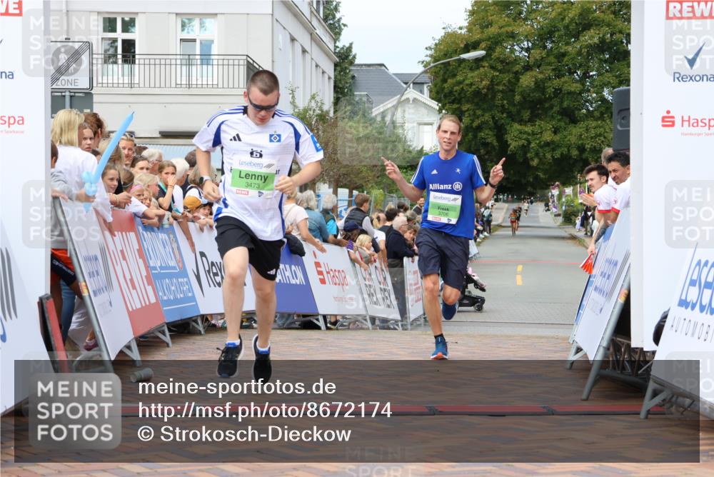 31.08.2025 - 21. Blankeneser Heldenlauf Strokosch-Dieckow http://msf.ph/oto/8672174 31.08.2025 10:52:48 Ziel 3706, 3473 meine-sportfotos.de