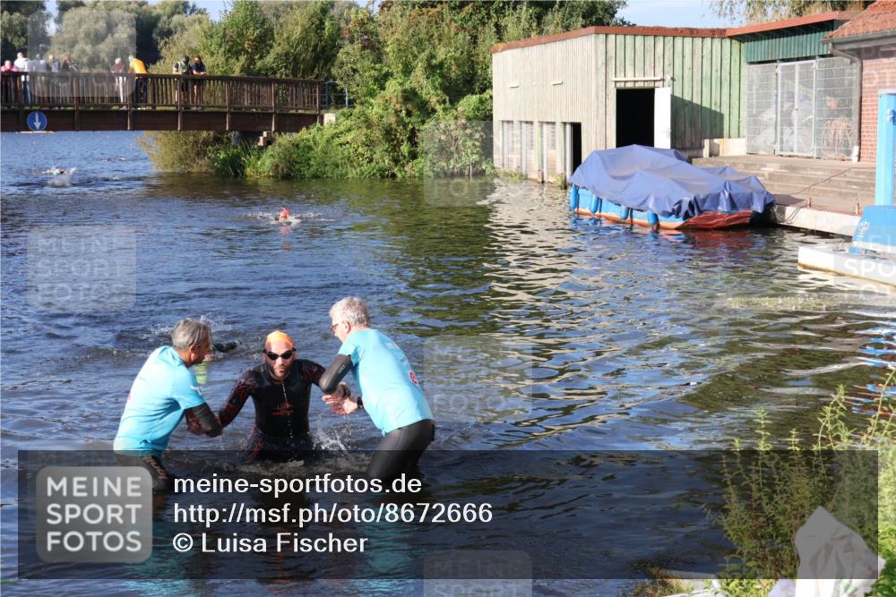 31.08.2025 - Elbe Triathlon Hamburg Luisa Fischer http://msf.ph/oto/8672666 31.08.2025 08:38:24 Schwimmen 183, 245 meine-sportfotos.de
