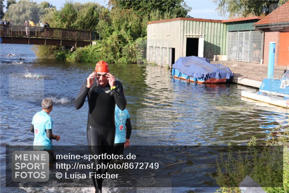 31.08.2025 - Elbe Triathlon Hamburg Luisa Fischer http://msf.ph/oto/8672749 31.08.2025 08:38:58 Schwimmen 214 meine-sportfotos.de