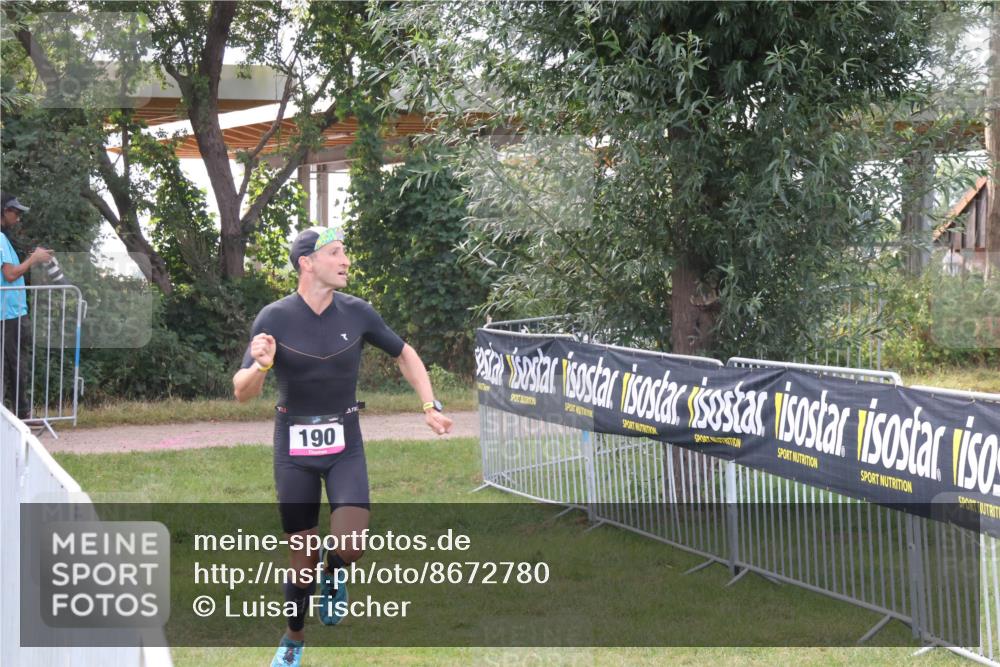 31.08.2025 - Elbe Triathlon Hamburg Luisa Fischer http://msf.ph/oto/8672780 31.08.2025 10:03:09 Laufen 190 meine-sportfotos.de