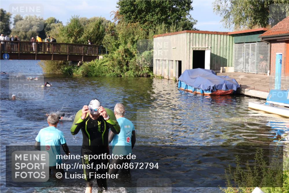 31.08.2025 - Elbe Triathlon Hamburg Luisa Fischer http://msf.ph/oto/8672794 31.08.2025 08:39:10 Schwimmen 363 meine-sportfotos.de