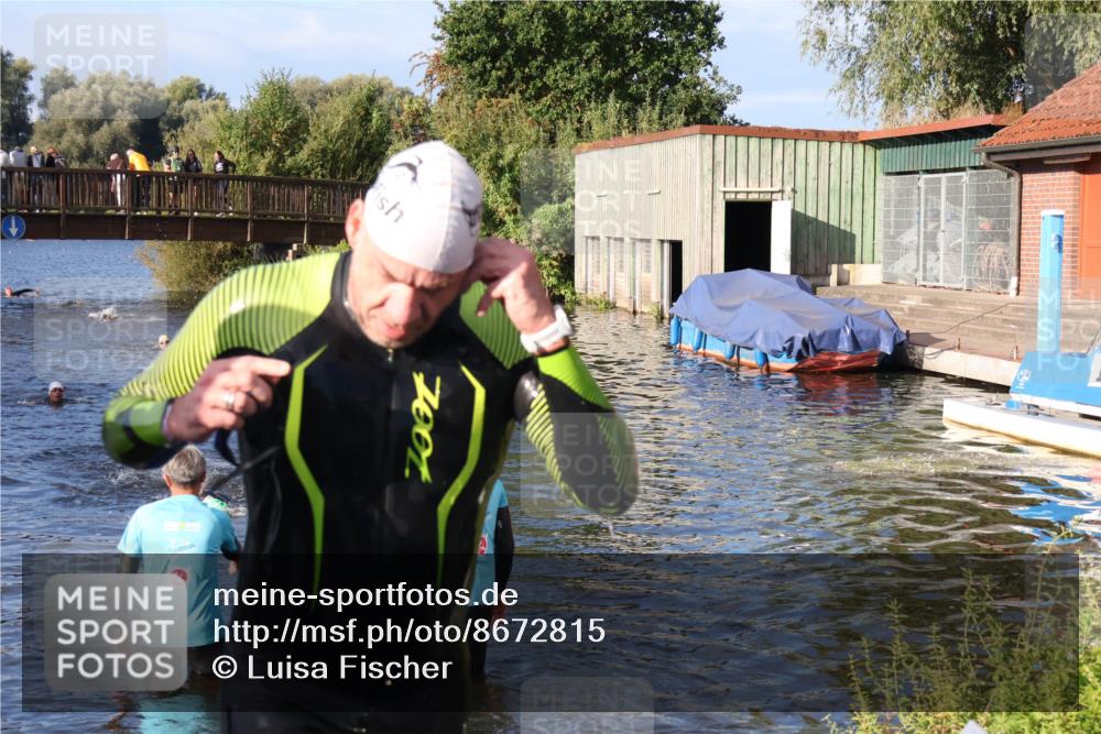 31.08.2025 - Elbe Triathlon Hamburg Luisa Fischer http://msf.ph/oto/8672815 31.08.2025 08:39:12 Schwimmen 345, 363 meine-sportfotos.de