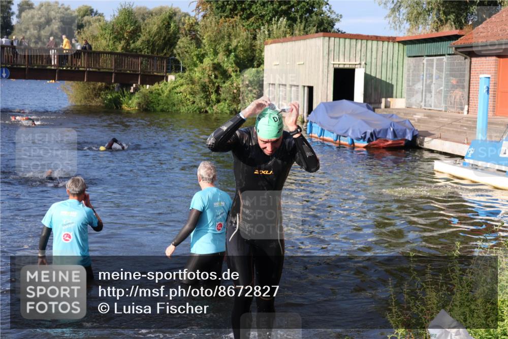 31.08.2025 - Elbe Triathlon Hamburg Luisa Fischer http://msf.ph/oto/8672827 31.08.2025 08:39:22 Schwimmen 345 meine-sportfotos.de