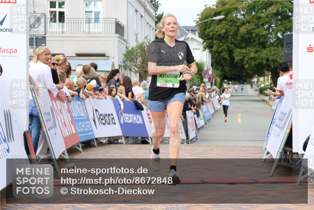 31.08.2025 - 21. Blankeneser Heldenlauf Strokosch-Dieckow http://msf.ph/oto/8672848 31.08.2025 10:52:12 Ziel 3236 meine-sportfotos.de