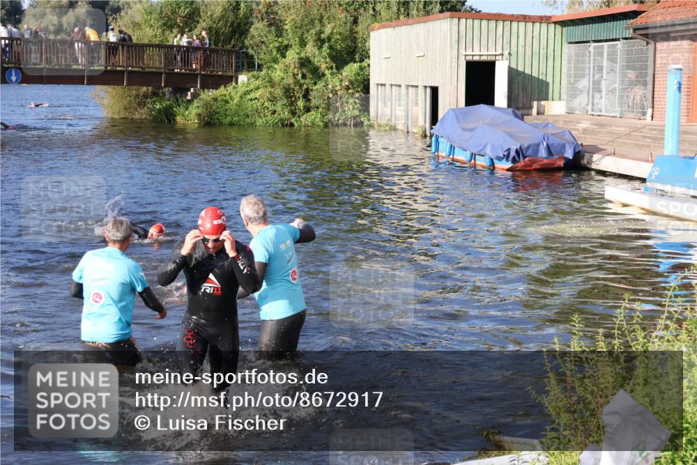 31.08.2025 - Elbe Triathlon Hamburg Luisa Fischer http://msf.ph/oto/8672917 31.08.2025 08:39:57 Schwimmen 244, 354 meine-sportfotos.de