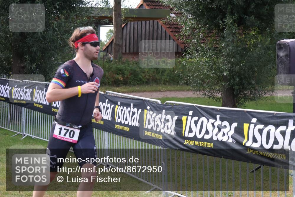 31.08.2025 - Elbe Triathlon Hamburg Luisa Fischer http://msf.ph/oto/8672950 31.08.2025 10:06:05 Laufen 170 meine-sportfotos.de