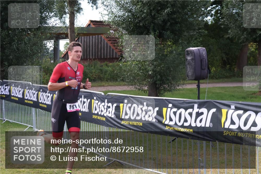 31.08.2025 - Elbe Triathlon Hamburg Luisa Fischer http://msf.ph/oto/8672958 31.08.2025 10:06:10 Laufen 191 meine-sportfotos.de