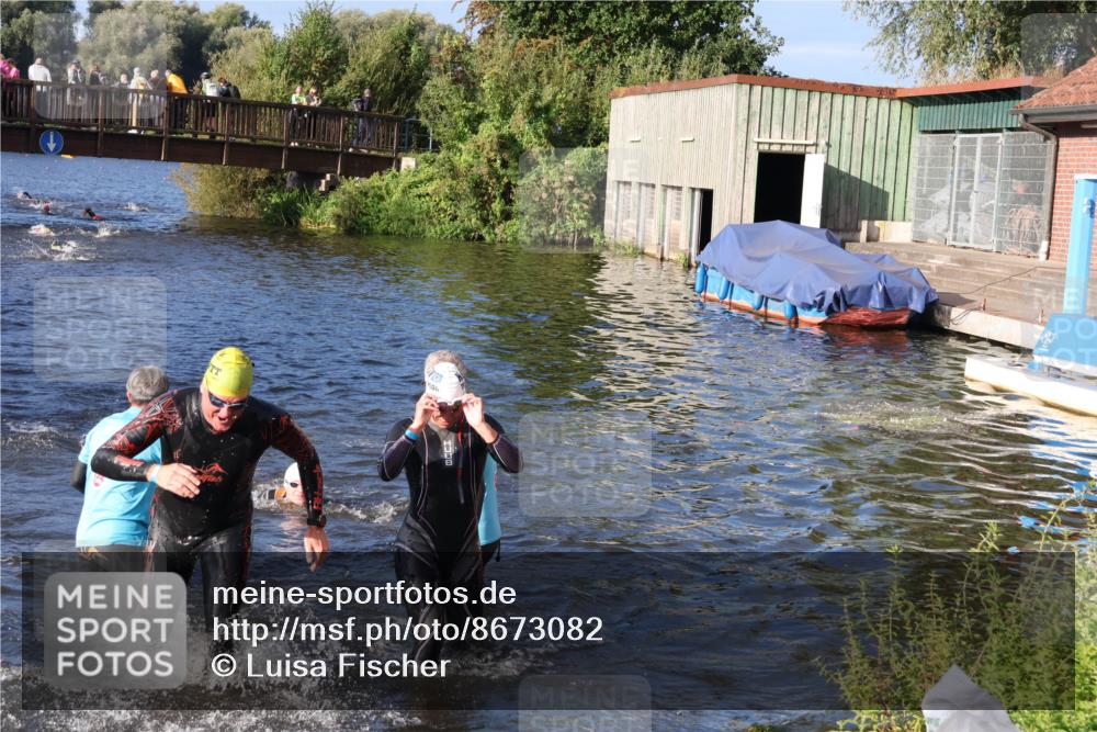 31.08.2025 - Elbe Triathlon Hamburg Luisa Fischer http://msf.ph/oto/8673082 31.08.2025 08:41:36 Schwimmen 254, 332, 340, 344 meine-sportfotos.de