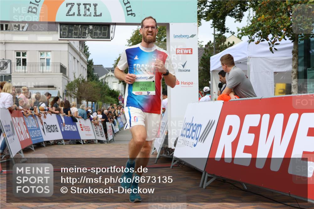 31.08.2025 - 21. Blankeneser Heldenlauf Strokosch-Dieckow http://msf.ph/oto/8673135 31.08.2025 10:51:45 Ziel 3627, 3021 meine-sportfotos.de