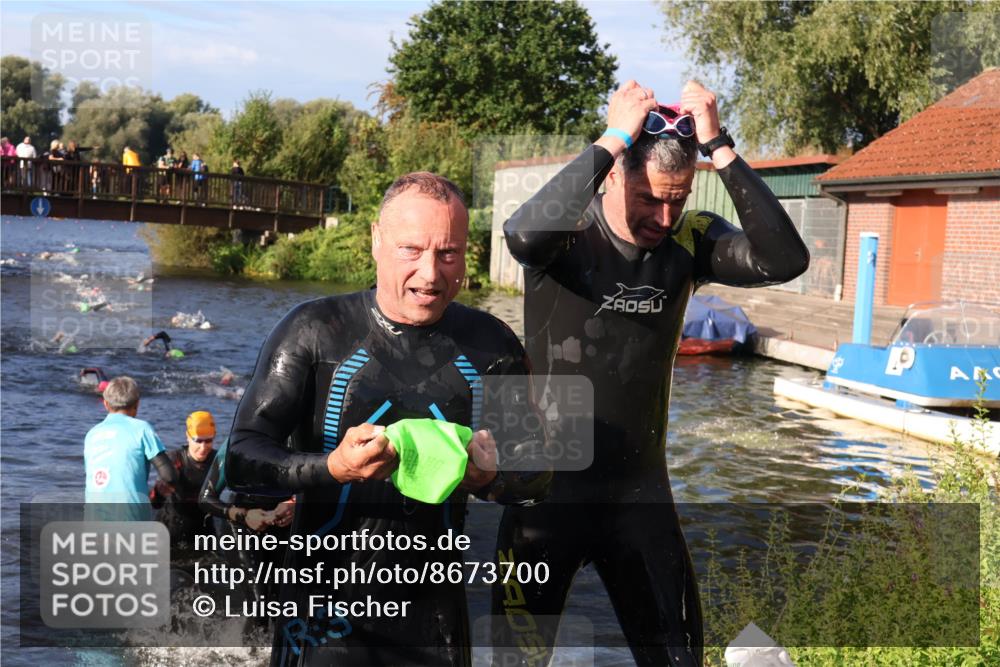 31.08.2025 - Elbe Triathlon Hamburg Luisa Fischer http://msf.ph/oto/8673700 31.08.2025 08:45:36 Schwimmen 264, 267, 269, 319, 348, 368 meine-sportfotos.de