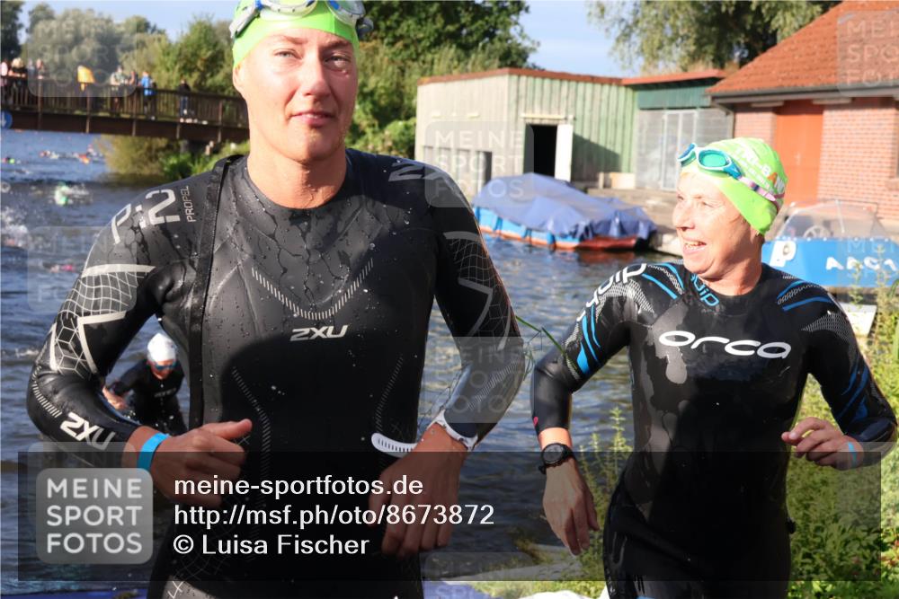 31.08.2025 - Elbe Triathlon Hamburg Luisa Fischer http://msf.ph/oto/8673872 31.08.2025 08:46:03 Schwimmen 246, 260, 285, 324, 360 meine-sportfotos.de