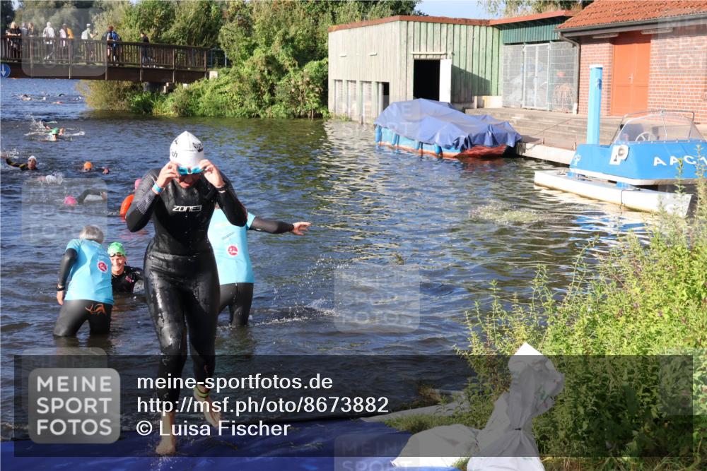 31.08.2025 - Elbe Triathlon Hamburg Luisa Fischer http://msf.ph/oto/8673882 31.08.2025 08:46:07 Schwimmen 246, 360 meine-sportfotos.de