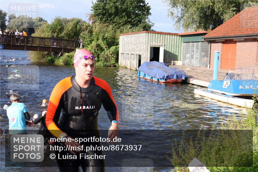 31.08.2025 - Elbe Triathlon Hamburg Luisa Fischer http://msf.ph/oto/8673937 31.08.2025 08:46:19 Schwimmen 280, 281, 287, 291, 315, 346 meine-sportfotos.de