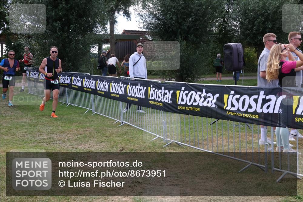 31.08.2025 - Elbe Triathlon Hamburg Luisa Fischer http://msf.ph/oto/8673951 31.08.2025 11:30:18 Laufen 612, 726 meine-sportfotos.de
