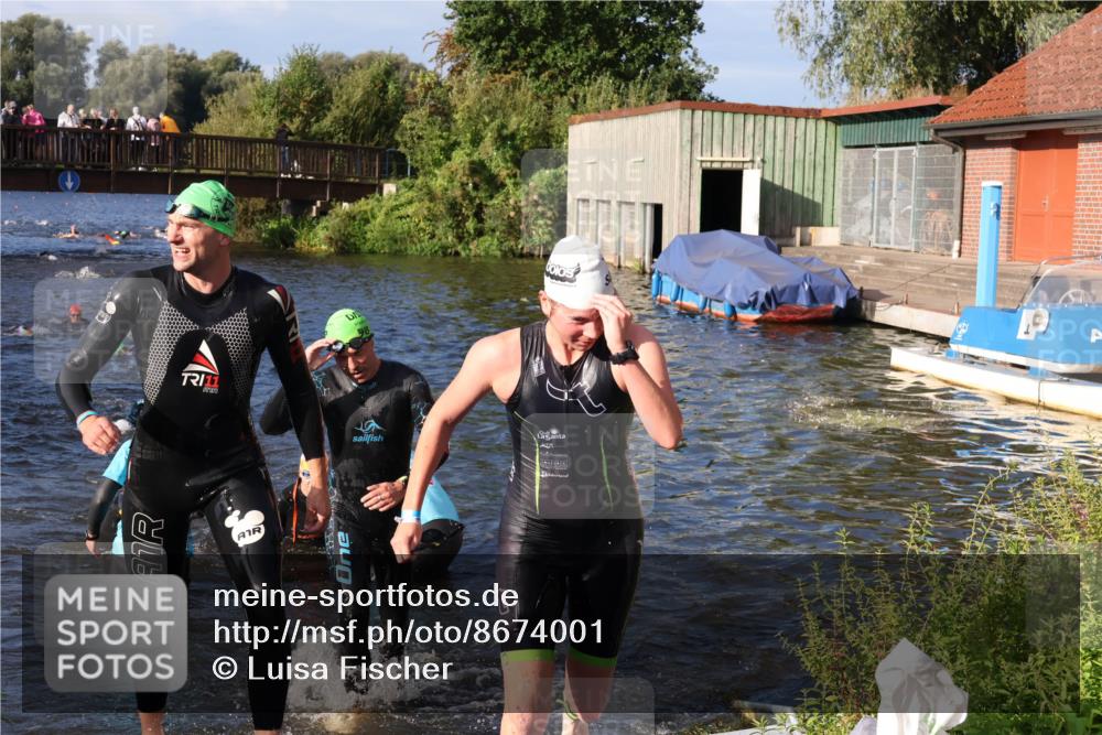31.08.2025 - Elbe Triathlon Hamburg Luisa Fischer http://msf.ph/oto/8674001 31.08.2025 08:46:27 Schwimmen 268, 287, 291, 301, 305, 315, 346 meine-sportfotos.de