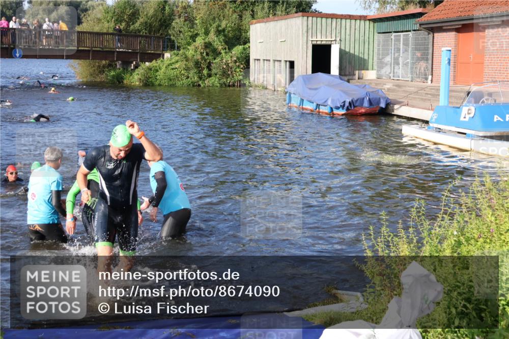 31.08.2025 - Elbe Triathlon Hamburg Luisa Fischer http://msf.ph/oto/8674090 31.08.2025 08:46:45 Schwimmen 247, 266, 309, 313, 318, 337 meine-sportfotos.de