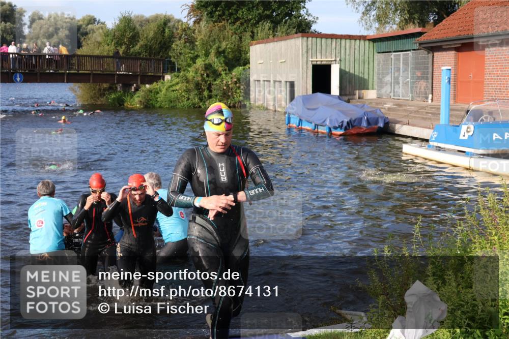 31.08.2025 - Elbe Triathlon Hamburg Luisa Fischer http://msf.ph/oto/8674131 31.08.2025 08:46:53 Schwimmen 247, 259, 266, 309, 383, 385 meine-sportfotos.de