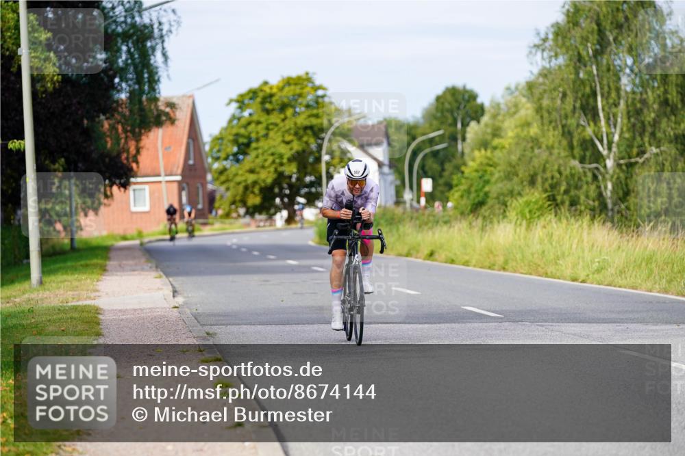 31.08.2025 - Elbe Triathlon Hamburg Michael Burmester http://msf.ph/oto/8674144 31.08.2025 10:13:54 Radfahren 567 meine-sportfotos.de