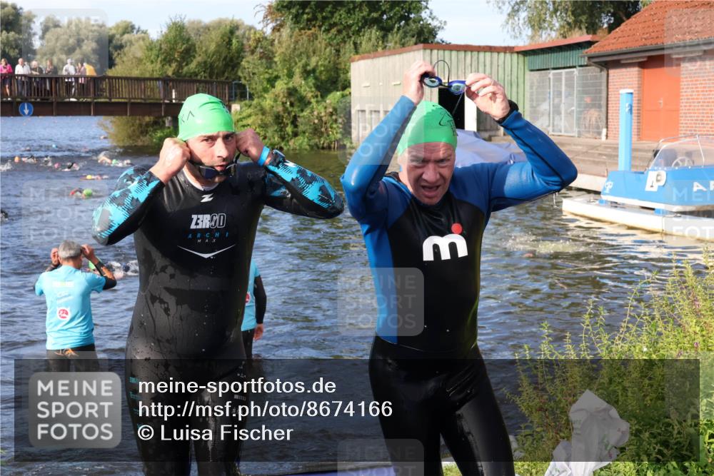 31.08.2025 - Elbe Triathlon Hamburg Luisa Fischer http://msf.ph/oto/8674166 31.08.2025 08:46:58 Schwimmen 259, 266, 383, 385 meine-sportfotos.de