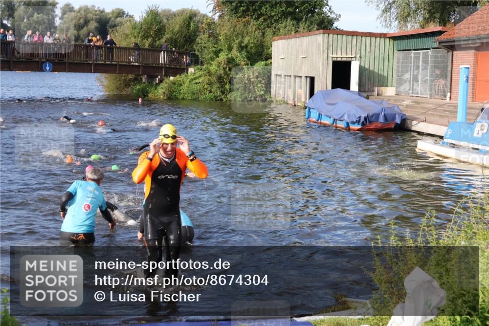 31.08.2025 - Elbe Triathlon Hamburg Luisa Fischer http://msf.ph/oto/8674304 31.08.2025 08:47:35 Schwimmen 351, 357, 366 meine-sportfotos.de