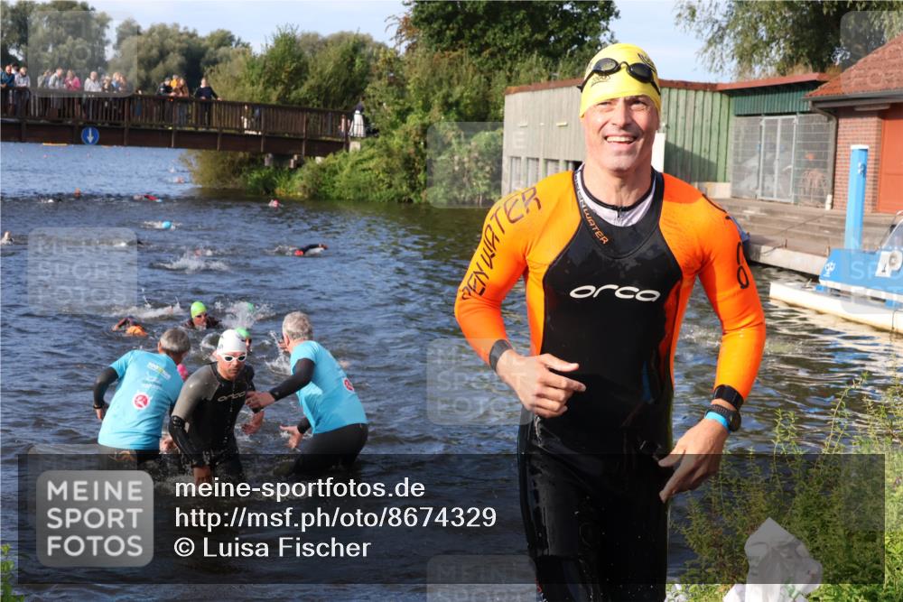 31.08.2025 - Elbe Triathlon Hamburg Luisa Fischer http://msf.ph/oto/8674329 31.08.2025 08:47:38 Schwimmen 278, 351, 357, 366, 371 meine-sportfotos.de