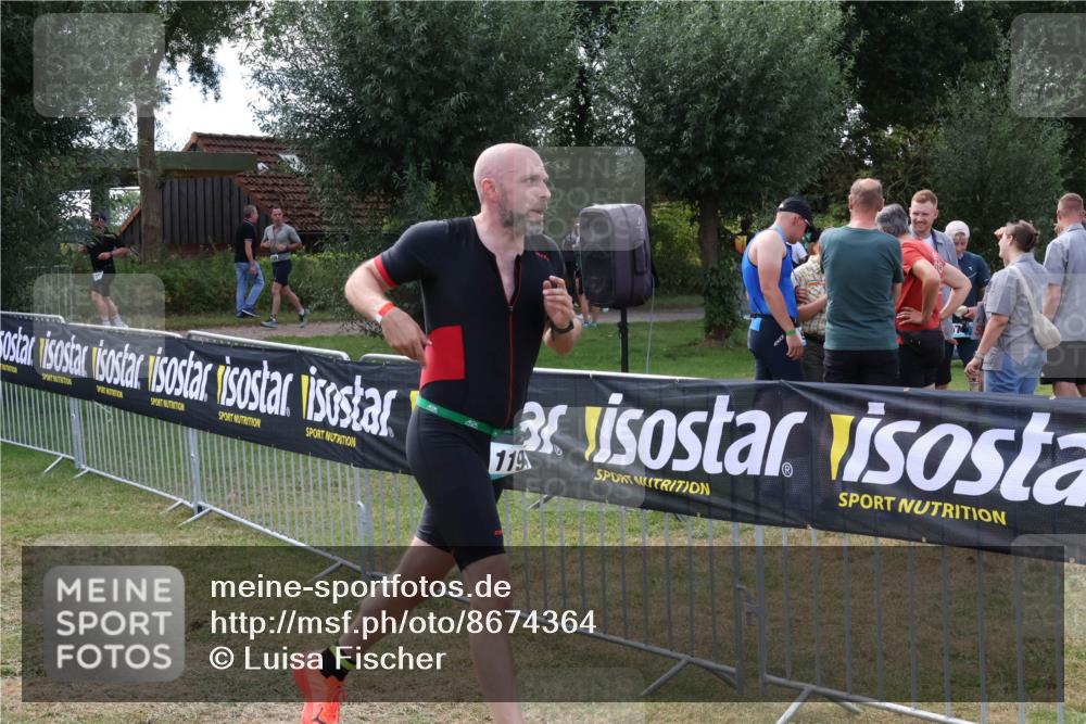 31.08.2025 - Elbe Triathlon Hamburg Luisa Fischer http://msf.ph/oto/8674364 31.08.2025 11:33:19 Laufen 119 meine-sportfotos.de