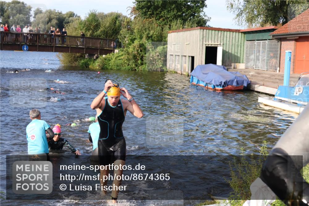 31.08.2025 - Elbe Triathlon Hamburg Luisa Fischer http://msf.ph/oto/8674365 31.08.2025 08:47:42 Schwimmen 249, 278, 316, 357, 366, 371 meine-sportfotos.de