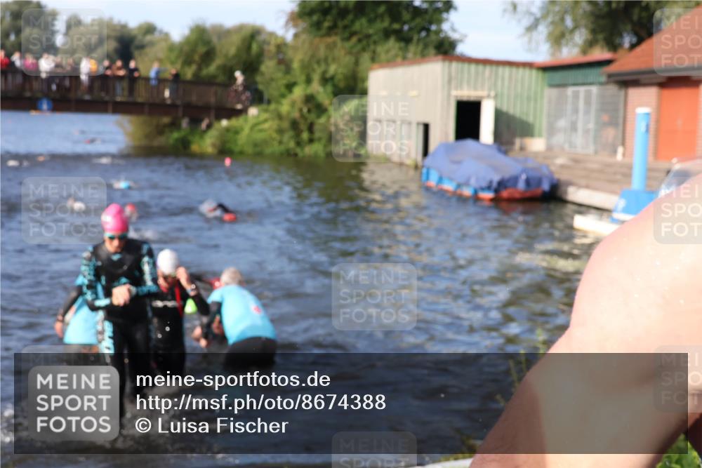 31.08.2025 - Elbe Triathlon Hamburg Luisa Fischer http://msf.ph/oto/8674388 31.08.2025 08:47:45 Schwimmen 249, 278, 282, 308, 316, 357, 371 meine-sportfotos.de