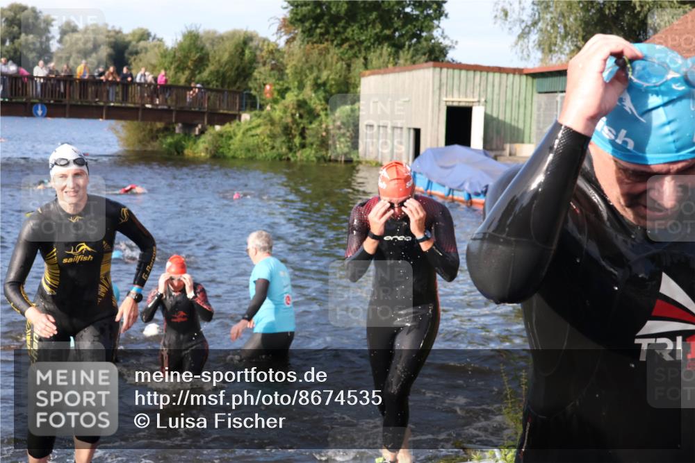 31.08.2025 - Elbe Triathlon Hamburg Luisa Fischer http://msf.ph/oto/8674535 31.08.2025 08:48:05 Schwimmen 258, 297, 299, 329, 330, 341 meine-sportfotos.de