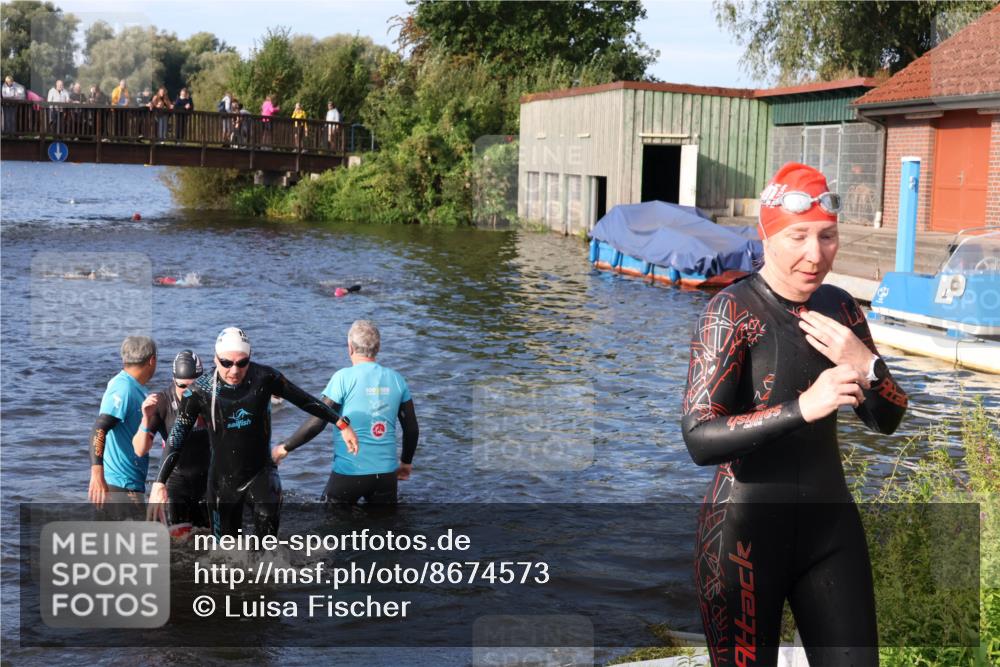31.08.2025 - Elbe Triathlon Hamburg Luisa Fischer http://msf.ph/oto/8674573 31.08.2025 08:48:09 Schwimmen 258, 297, 299, 329, 365 meine-sportfotos.de