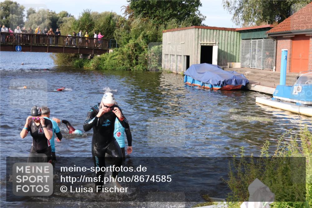 31.08.2025 - Elbe Triathlon Hamburg Luisa Fischer http://msf.ph/oto/8674585 31.08.2025 08:48:10 Schwimmen 258, 299, 329, 365 meine-sportfotos.de