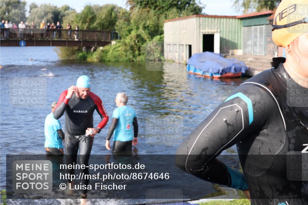 31.08.2025 - Elbe Triathlon Hamburg Luisa Fischer http://msf.ph/oto/8674646 31.08.2025 08:48:43 Schwimmen 289, 377 meine-sportfotos.de
