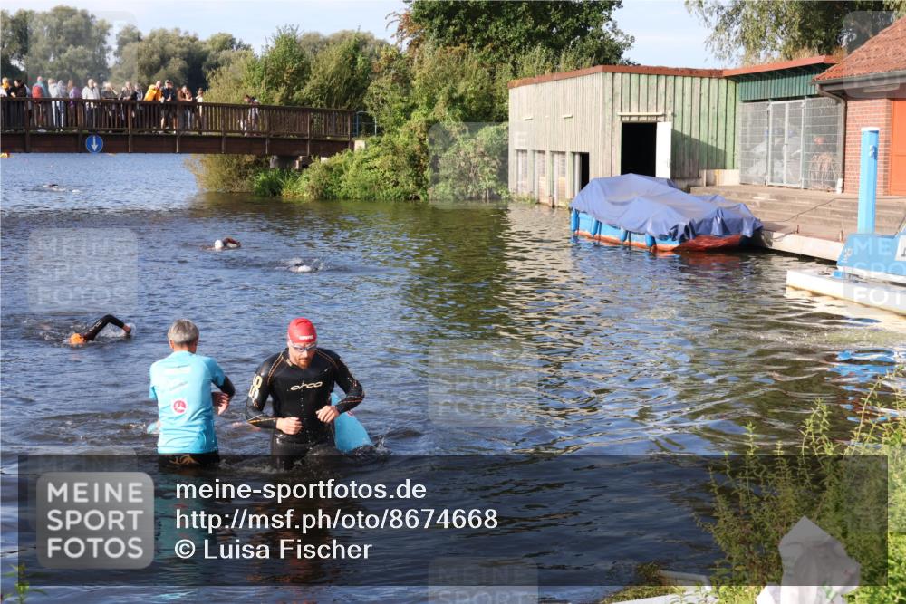 31.08.2025 - Elbe Triathlon Hamburg Luisa Fischer http://msf.ph/oto/8674668 31.08.2025 08:49:25 Schwimmen 173, 294 meine-sportfotos.de