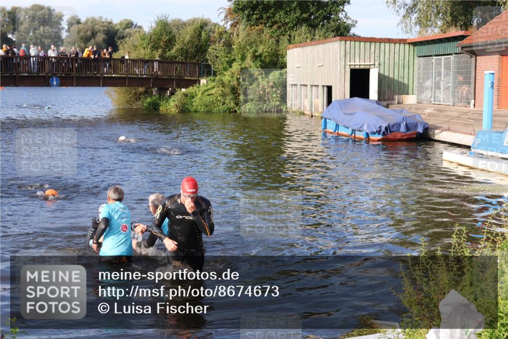 31.08.2025 - Elbe Triathlon Hamburg Luisa Fischer http://msf.ph/oto/8674673 31.08.2025 08:49:26 Schwimmen 173, 294 meine-sportfotos.de