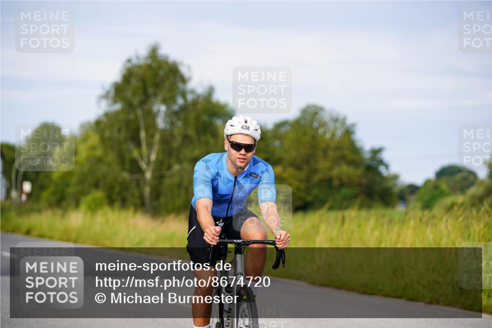 31.08.2025 - Elbe Triathlon Hamburg Michael Burmester http://msf.ph/oto/8674720 31.08.2025 10:16:02 Radfahren 438, 624 meine-sportfotos.de