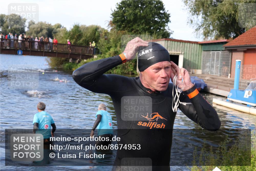 31.08.2025 - Elbe Triathlon Hamburg Luisa Fischer http://msf.ph/oto/8674953 31.08.2025 08:53:01 Schwimmen 372 meine-sportfotos.de