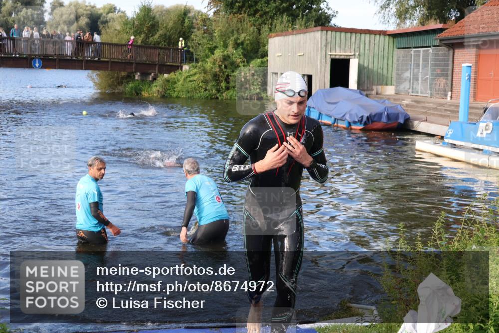 31.08.2025 - Elbe Triathlon Hamburg Luisa Fischer http://msf.ph/oto/8674972 31.08.2025 08:53:16 Schwimmen 551 meine-sportfotos.de