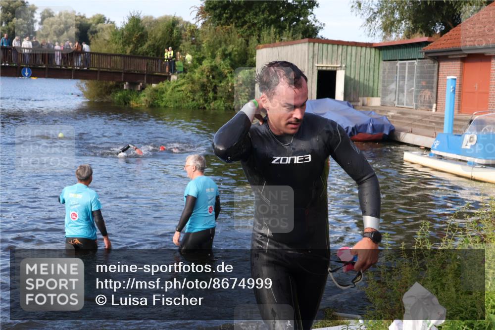 31.08.2025 - Elbe Triathlon Hamburg Luisa Fischer http://msf.ph/oto/8674999 31.08.2025 08:53:28 Schwimmen 455 meine-sportfotos.de