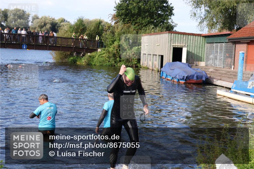 31.08.2025 - Elbe Triathlon Hamburg Luisa Fischer http://msf.ph/oto/8675055 31.08.2025 08:54:01 Schwimmen 379 meine-sportfotos.de